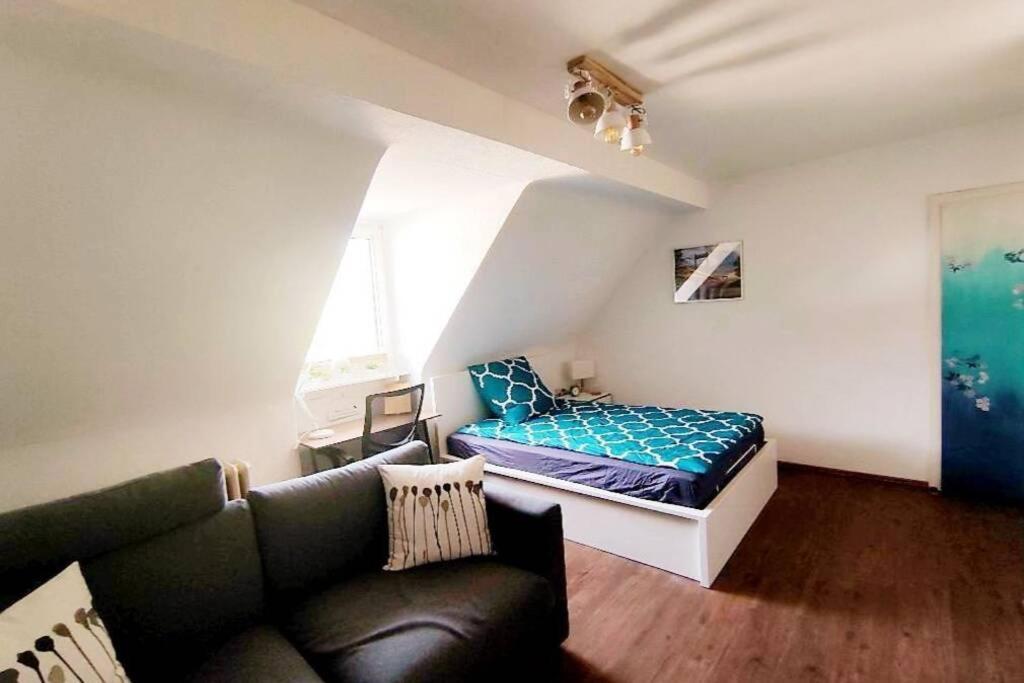 Gemuetliches Apartment Naehe Du Zentrum/Uni/Hbf/A40 Duisburg Bagian luar foto