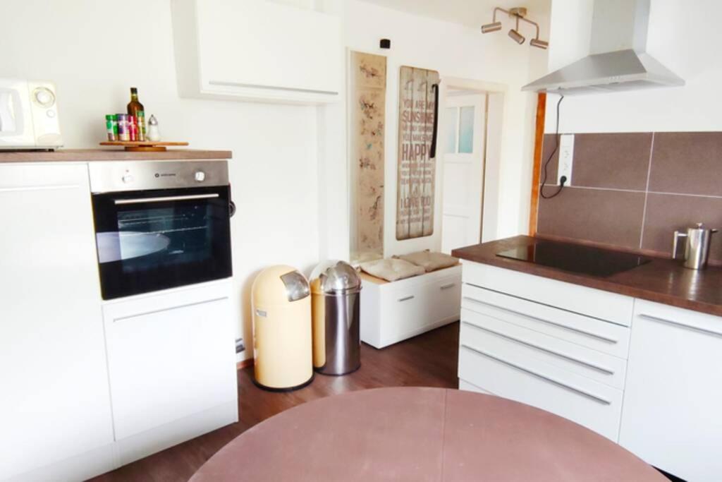 Gemuetliches Apartment Naehe Du Zentrum/Uni/Hbf/A40 Duisburg Bagian luar foto